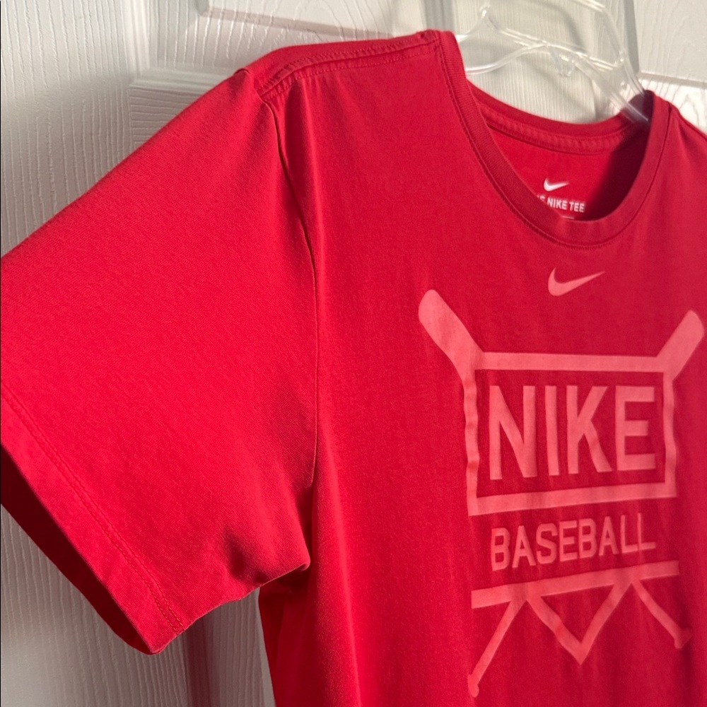 Nike Red Dri-FIT Baseball Tee - Picture 6 of 8